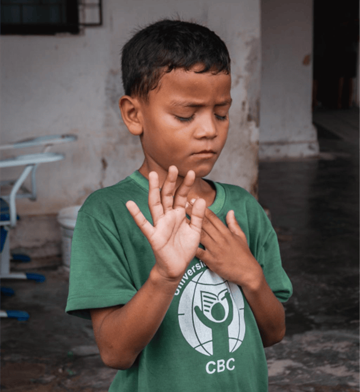 Rayson Praying